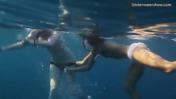 Underwater Lesbian Bikini Pool 